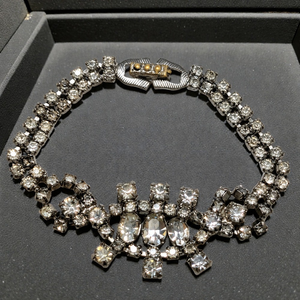 Vintage Smart Set Rhinestone Bracelet Silver Tone Art Deco Style Signed 7"